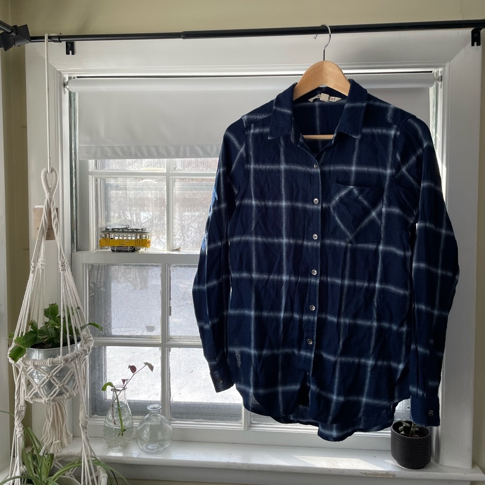 blue plaid button up shirt